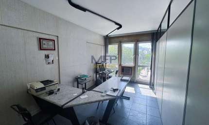 Sala Comercial para Venda, Centro, 1 dormitório, 2 banheiros, 1 vaga