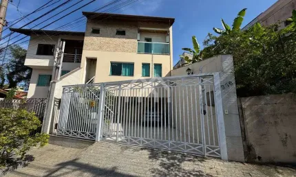 Casa duplex 186m, 3 quartos, suíte e3 vagas bairro jardim maria cecilia