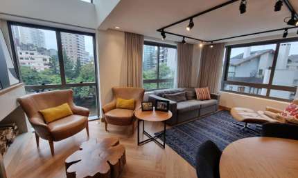 Apartamento duplex com 02 suítes no coração do bairro Petrópolis em Porto Alegre