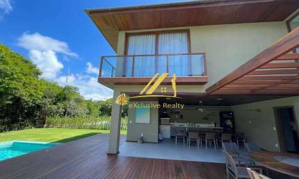 Casa com 7 suítes, porteira fechada, 480m2, piscina no Praia Bella - Praia do Forte! Casa de luxo!