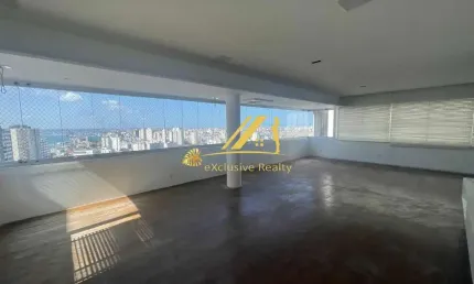 Apartament 4 quartos, 1 suíte Master com Closet e hidro. Na Praça do Campo Grande. Andar super alto com vista mar fantástica. 3 vagas de garagem.