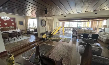 Apartamento incrível no alto da Graça, 4 suítes, 416 m², Vista mar , apenas 1 por andar. Andar alto e bem ventilado. 5 vagas, prédio com academia, pis