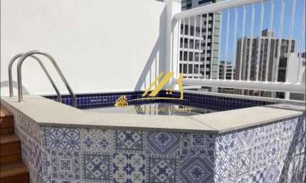 Cobertura Duplex charmosa na Graça. 1 dormitório, 70m2, recém reformada. Com piscina. 1 vaga de garagem. Perto de tudo, do Mignon, Deli e Cia, etc.
