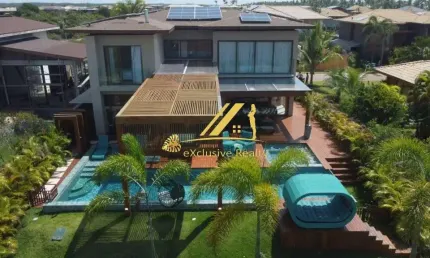 Casa de luxo 6 suítes fantástica em Praia do Forte. Lindíssima, super charmosa para você curtir com a sua família!