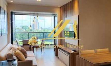 Aluguel de 2 quartos finamente mobiliado e decorado no Beach Class em Ondina. 69m2, 1 suíte. Andar alto. Bem ventilado, com vista para a Avenida