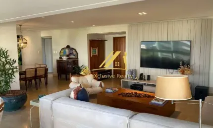 Mansão Duque de Provence: apartamento 240 m², 3 suítes com gabinete, andar alto, nascente e com vista mar. Prédio imponente, 4 vagas + depósito.