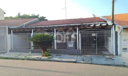 Casa com 2 quartos à venda na Rua Júlio Soares Motta, 92, Jardim Santa Amália, Campinas, 190 m2 por R$ 450.000