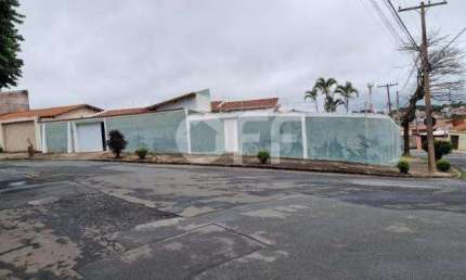 Casa comercial à venda na Rua Edmundo Plácido Chiavegatto, 683, Jardim dos Oliveiras, Campinas, 173 m2 por R$ 680.000