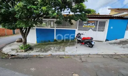 Casa com 2 quartos para alugar na Rua Zéquinha de Abreu, 09, Jardim Capivari, Campinas, 120 m2 por R$ 1.450