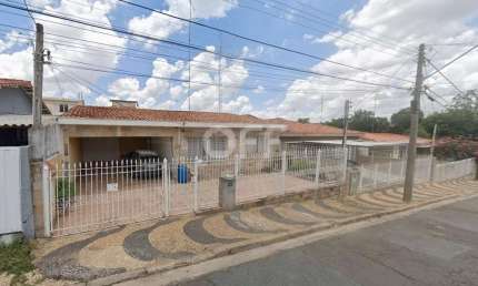 Casa com 2 quartos à venda na Rua Guararema, 54, São Bernardo, Campinas, 170 m2 por R$ 550.000