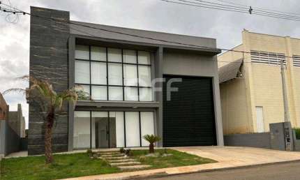 Barracão / Galpão / Depósito à venda no Centro Industrial de Limeira - CIL, Limeira , 530 m2 por R$ 2.590.000