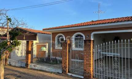 Casa com 3 quartos à venda na Nova Iorque, 254, Parque São Quirino, Campinas, 151 m2 por R$ 580.000