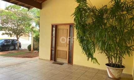 Casa com 4 quartos à venda na Rua Afonso Dini, 354, Parque das Flores, Campinas, 290 m2 por R$ 980.000