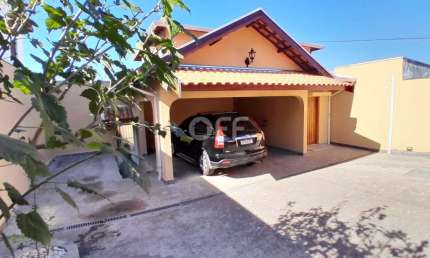 Casa com 3 quartos à venda na Avenida Padre Almeida Garret, 930, Parque Taquaral, Campinas, 265 m2 por R$ 2.000.000