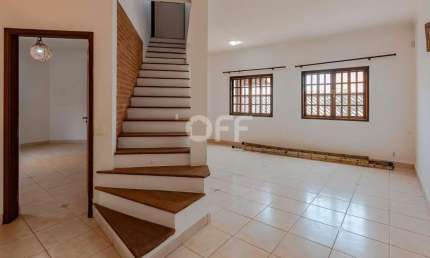 Casa com 3 quartos à venda na Rua Thereza Biondi Pereira, 382, Parque Jambeiro, Campinas, 206 m2 por R$ 900.000