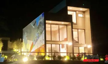 CASA EM CONDOMINIO NA GRANJA VIANA À VENDA COM 125m² E 02 VAGAS DE GARAGEM