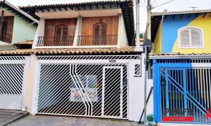 SOBRADO NA VILA SÃO FRANCISCO COM 162M² DE ÁREA CONSTRUÍDA