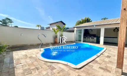 Casa Alto Padrão com 4 quartos com 1 suíte na Pedra Branca