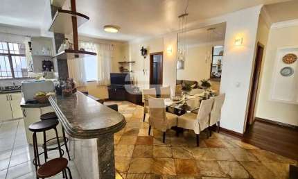 Casa com 5 quartos à venda na Rua Castelo de Avis, 01, Castelo, Belo Horizonte por R$ 1.850.000