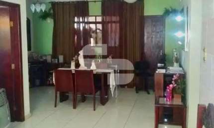 Casa com 2 quartos à venda na Rua Terezinha Lopes de Azevedo, 1, Planalto, Belo Horizonte por R$ 628.000