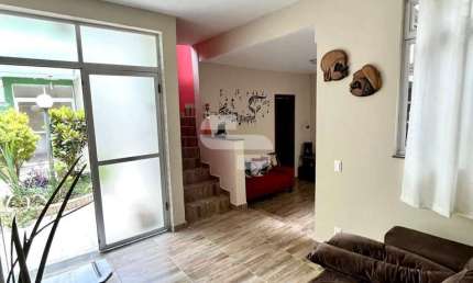 Casa em condomínio fechado com 3 quartos à venda na Rua José Joaquim Duarte, 01, Heliópolis, Belo Horizonte por R$ 449.900