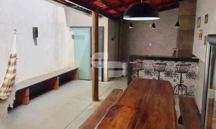 Casa com 2 quartos à venda na Anda, 1, Icaivera, Contagem por R$ 399.000