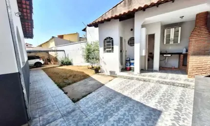 Casa com 3 quartos à venda na Avenida Riacho das Pedras, 1, Jardim Riacho das Pedras, Contagem por R$ 1.385.000
