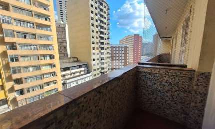 Apartamento com 3 quartos à venda na Avenida Amazonas, 718, Centro, Belo Horizonte por R$ 495.000