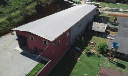 Galpão Comercial - 2000m2 total  -  750m² De galpão