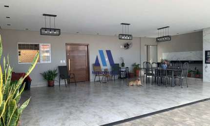 Casa com 3 quartos à venda na Rua Laurindo Fogaça, 342, Residencial Santa Cruz, São José do Rio Preto