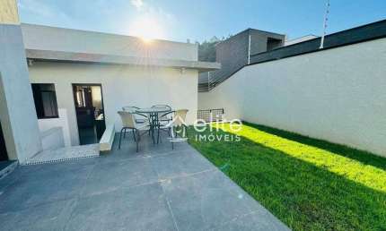 Casa com 2 dormitórios à venda, 100 m² por R$ 640.000,00 - Santa Helena - Bom Jesus dos Perdões/SP