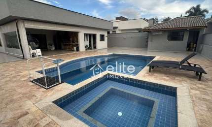 Casa com 4 suites à venda, 331 m² por R$ 2.400.000 - Parque Residencial Shambala II - Atibaia/SP