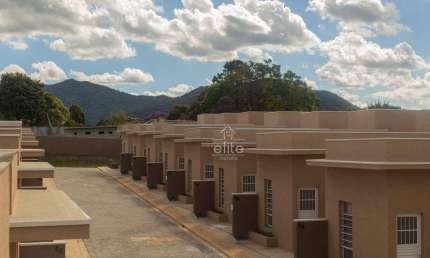 Casa com 2 dormitórios à venda, 60 m² por R$ 340.000,00 - Santa Fé - Bom Jesus dos Perdões/SP