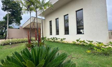 Casa com 3 dormitórios à venda - Jardim Shangri-Lá - Atibaia/SP