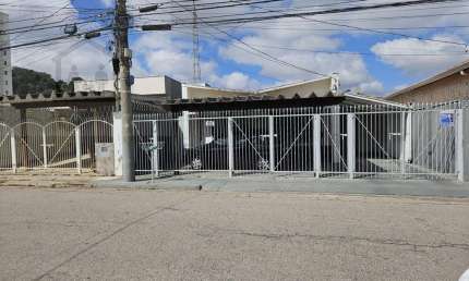 Casa para Venda em Jundiaí, Jardim da Fonte, 2 dormitórios, 2 banheiros, 3 vagas