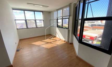 Sala comercial para alugar na Rua Bahia, 1140, Centro, Marília