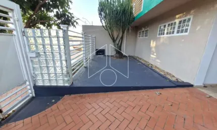 Casa com 4 quartos para alugar na Avenida Maria Cecília Alves, 0, 4101, Parque das Esmeraldas, Marília