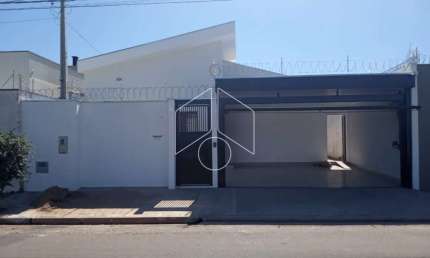 Casa com 2 quartos para alugar na Rua Dalim Demori, 2084, Jardim Florença, Marília