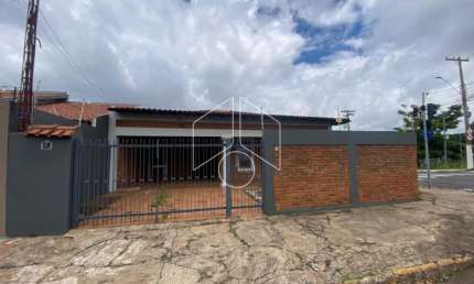 Casa com 3 quartos para alugar na Rua Francisco Barrueco, 115, Jardim Parati, Marília