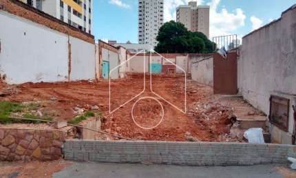 Terreno comercial para alugar na Avenida Carlos Gomes, 1116, Centro, Marília