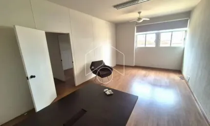 Sala comercial para alugar na Avenida Carlos Gomes, 1131, Centro, Marília