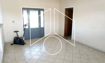 Casa com 3 quartos para alugar na Avenida Sampaio Vidal, 0, 20471, Centro, Marília