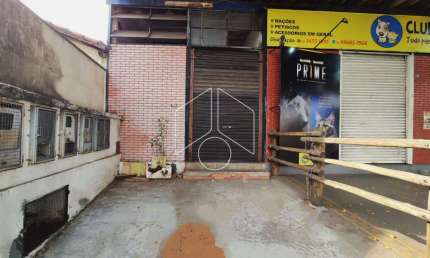 Sala comercial para alugar na Rua Bassan, 372, Bassan, Marília