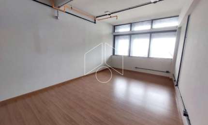 Sala comercial para alugar na Avenida Sampaio Vidal, 6149, Centro, Marília