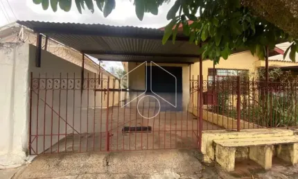 Casa com 2 quartos para alugar na Rua Emílio Ribas, Fundos, 1101, Jardim Maria Izabel, Marília