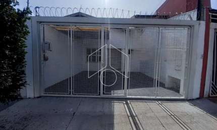 Casa com 3 quartos para alugar na Rua Clemente Garla, 0, 1184, Jardim Portal do Sol, Marília