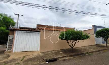 Casa com 3 quartos para alugar na Rua Odeto Berlanga Mugnai, Casa, 1146, César de Almeida, Marília
