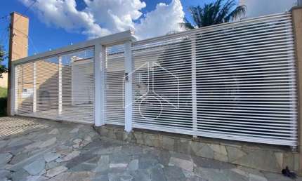 Casa comercial para alugar na Rua Sperendio Cabrini, 2116, Jardim Maria Izabel, Marília