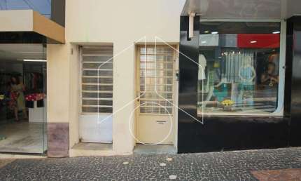 Casa comercial para alugar na Rua São Luiz, 0, 5105, Centro, Marília