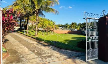 Chácara / sítio com 3 quartos para alugar na Rua Shinji Kuroki, Casa, 4080, Jardim Colibri, Marília